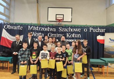 OTWARTE SZACHOWE MISTRZOSTWA O PUCHAR WÓJTA GMINY KOTUŃ Z OKAZJI ŚWIĘTA NIEPODLEGŁOŚCI”♟️.