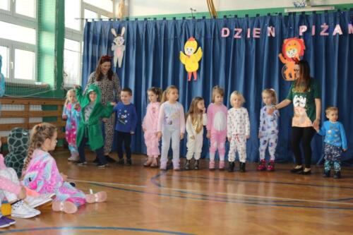 dzienpizamy032